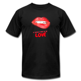 Doesn't have to be Love Tee - black